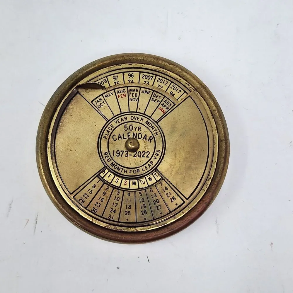 50 Year‎ Perpetual Calendar 1973-2022 Brass  Paperweight Vintage Desk Decor